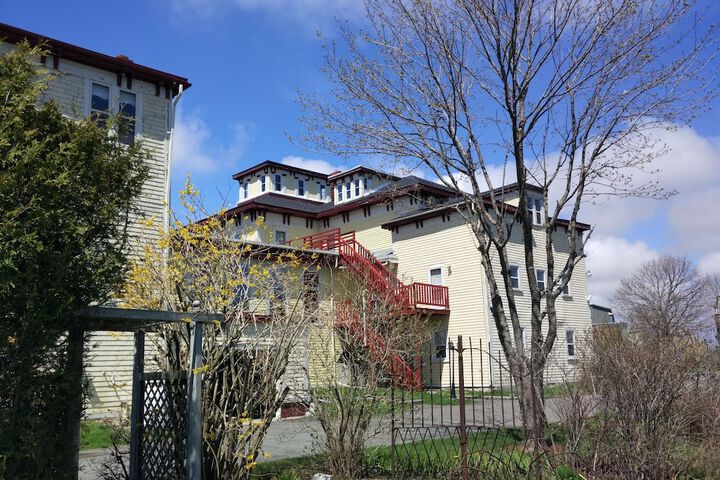 Hotel 7 of 55