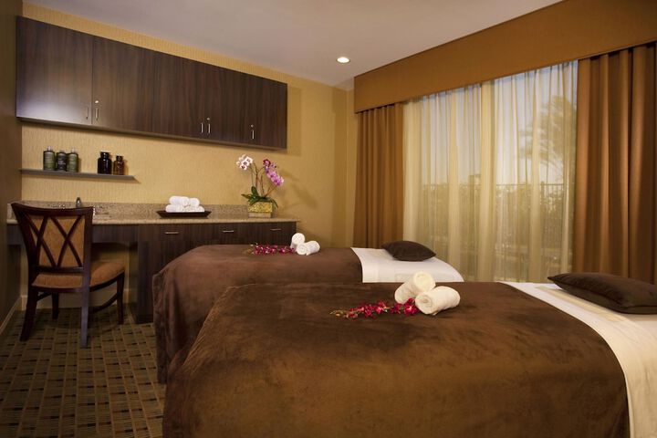 Ayres Hotel & Spa Moreno Valley