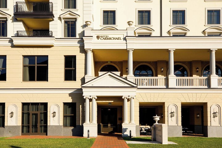 Hotel Carmichael Autograph Collection