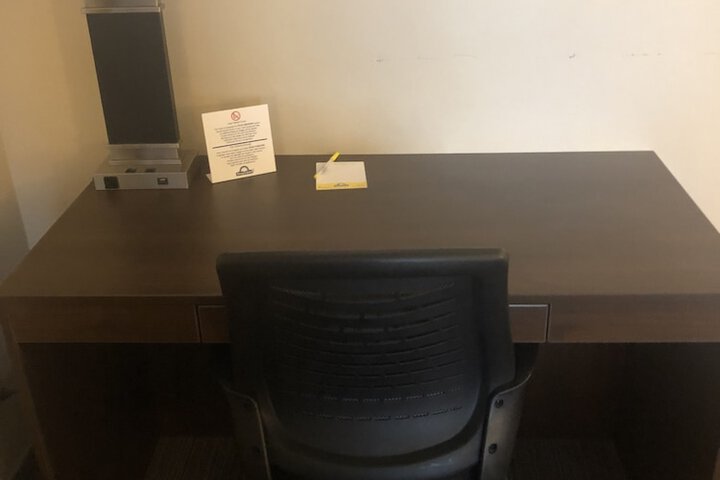 Room 17 of 49