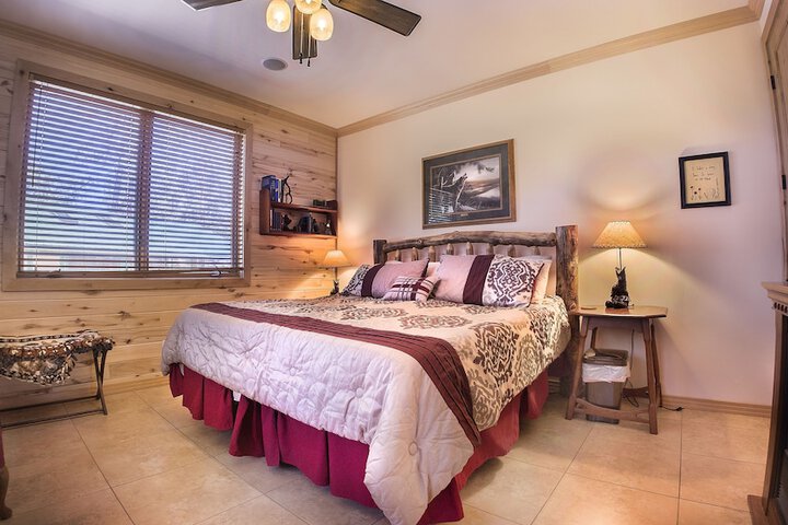 Elktrace Bed & Breakfast