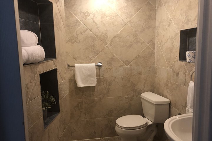 Room 22 of 65
