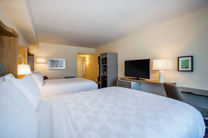 Holiday Inn Gulfport Airport by IHG