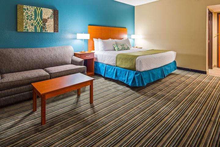 Best Western Warren Hotel