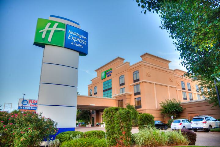 Hotel 4 of 55