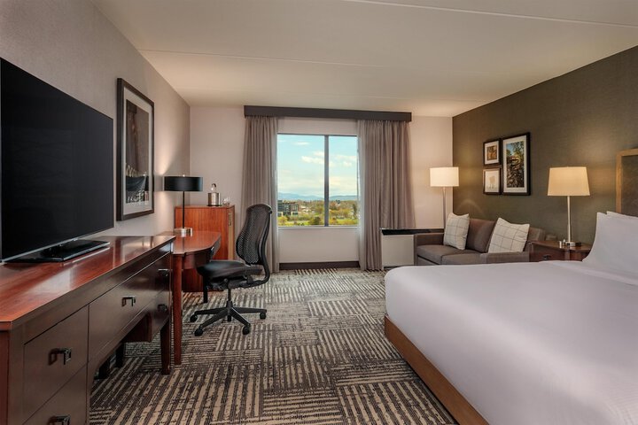 DoubleTree by Hilton Burlington Vermont