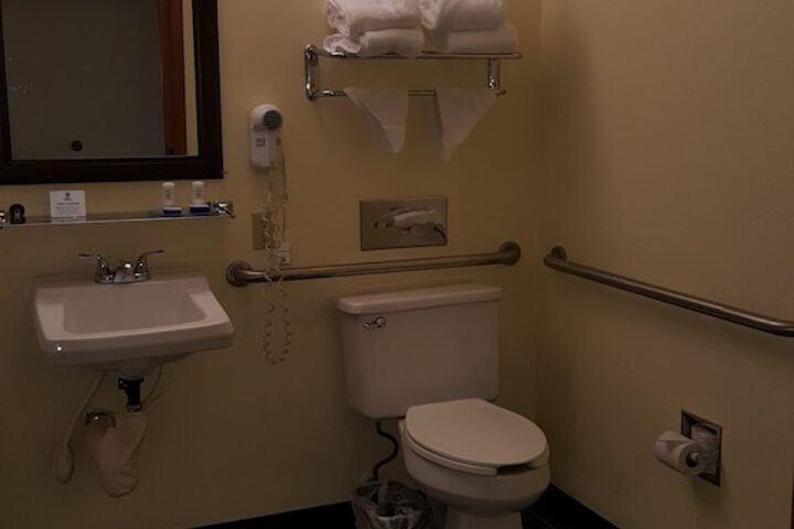 Room 15 of 41