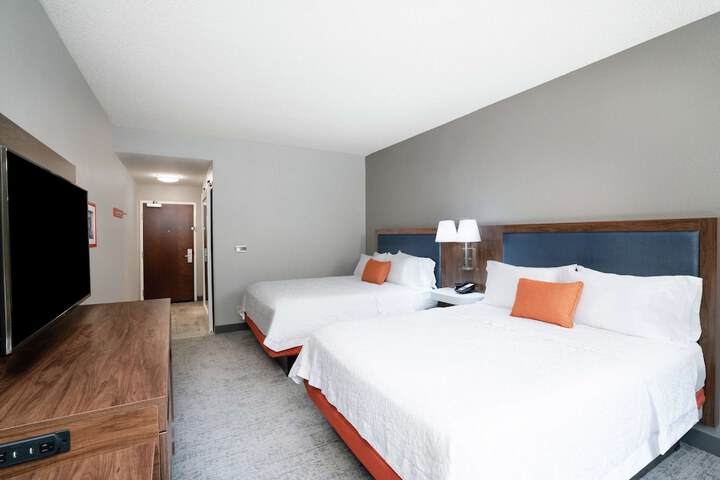 Hampton Inn Suites Opelika I85 Auburn Area