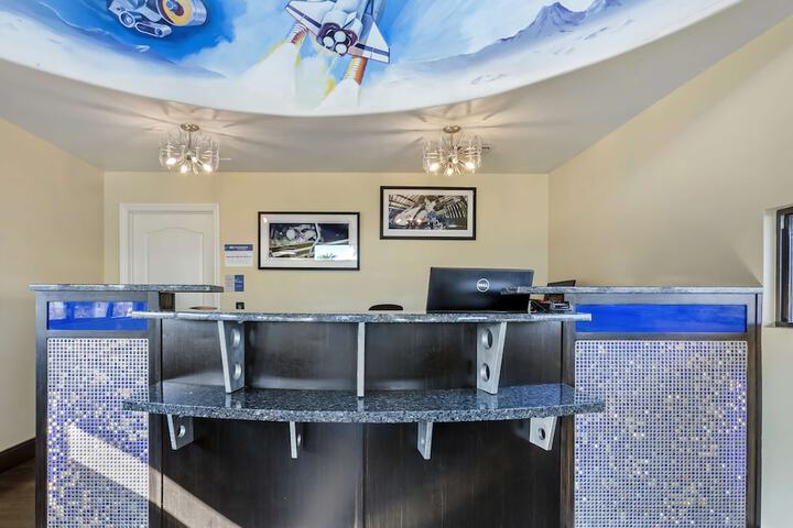 Best Western Space Age Lodge