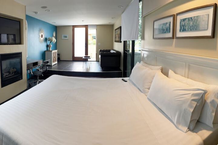 14 West Hotel