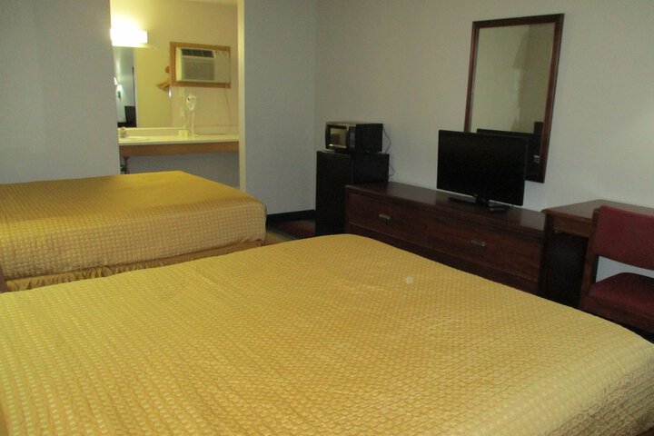 Room 21 of 59