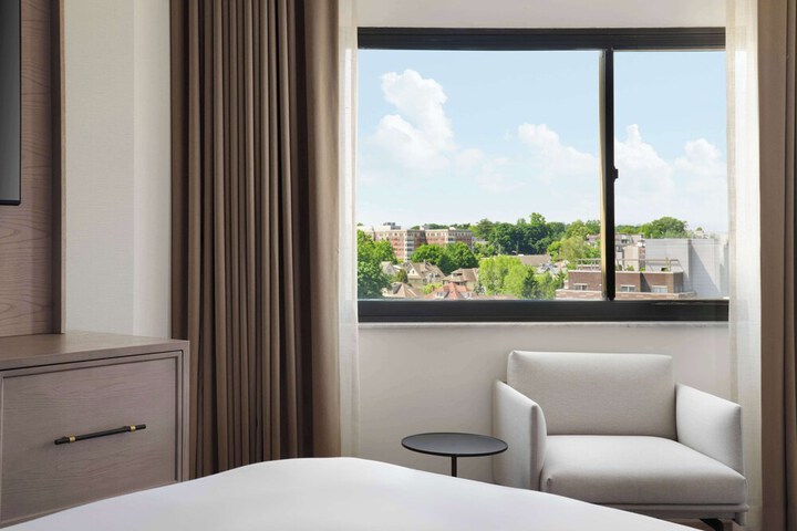 Sonesta White Plains Downtown