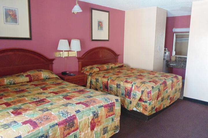 Room 32 of 36