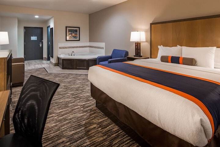 Best Western Plus Ardmore Inn & Suites