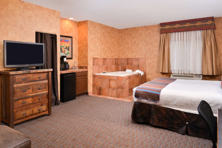 Room 11 of 43