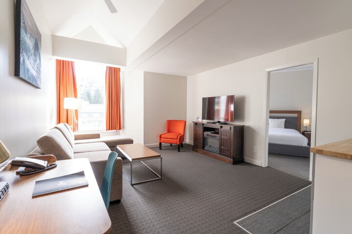 Adara Hotel