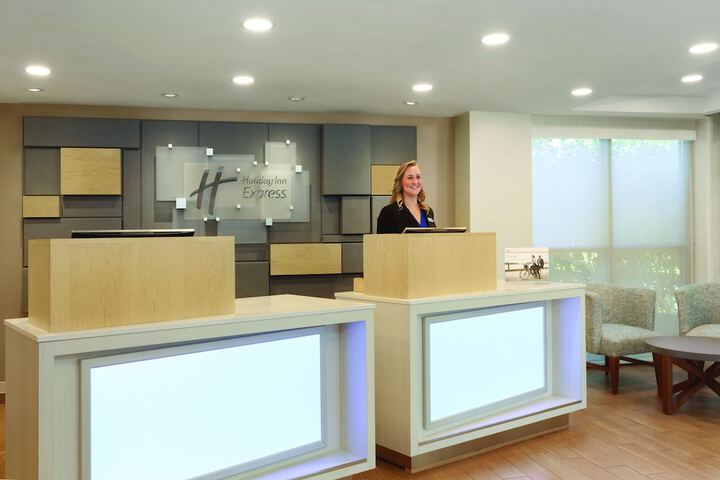 Holiday Inn Express Hartford South - Rocky Hill by IHG