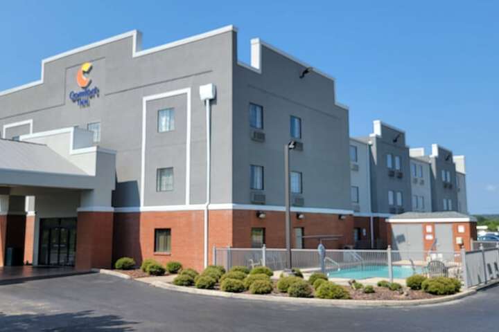 Hotel 7 of 41