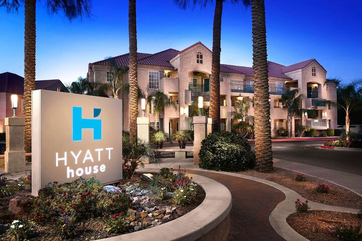 Hotel 4 of 40