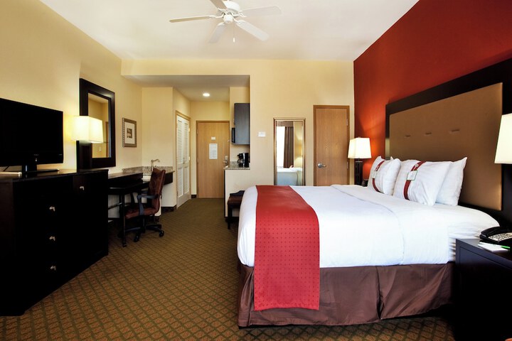 Room 37 of 52