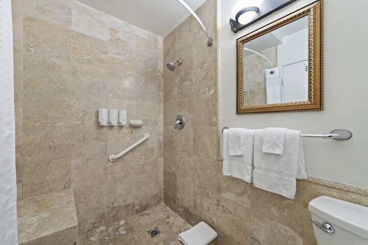 14 West Hotel