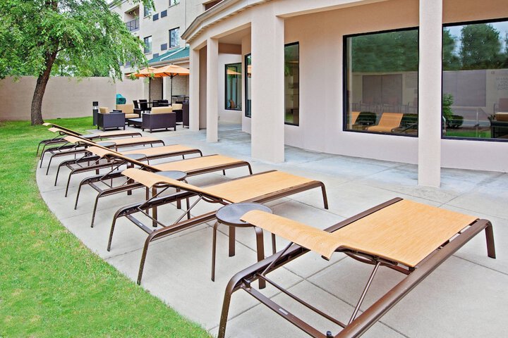 Courtyard by Marriott Mishawaka-University Area