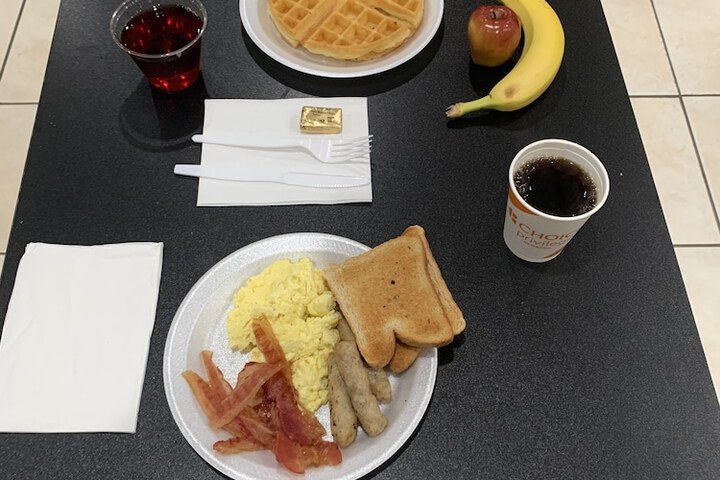 Breakfast/Coffee Service 38 of 44