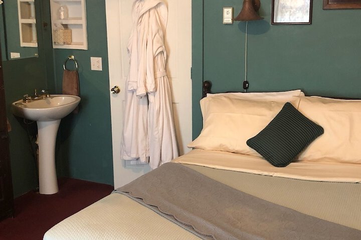 Room 12 of 59