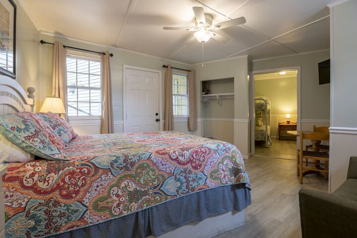 Room 41 of 309