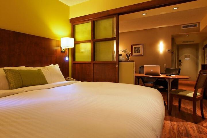 Room 43 of 137