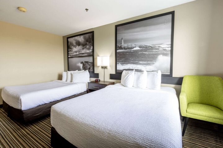 Super 8 by Wyndham Truro NS