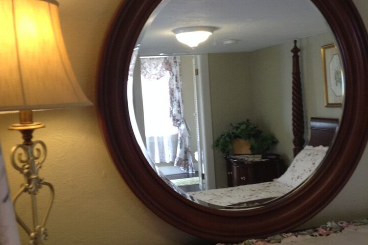 Island Guest House B & B