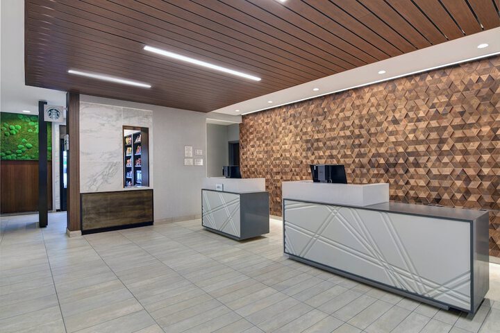 Hotel Interior 11 of 40