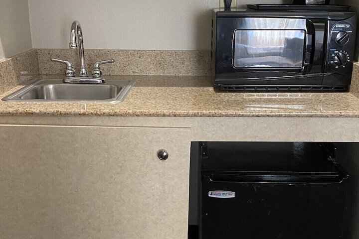 Room 31 of 40