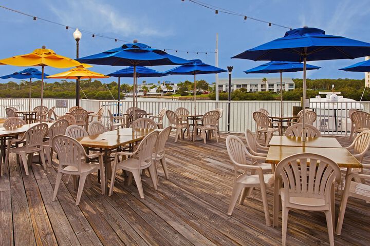 Holiday Inn & Suites Clearwater Beach S-Harbourside by IHG