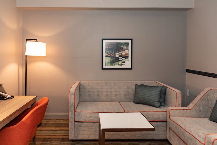 Room 18 of 50
