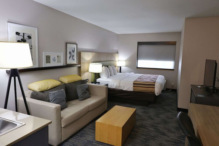 Country Inn & Suites by Radisson Sparta, WI