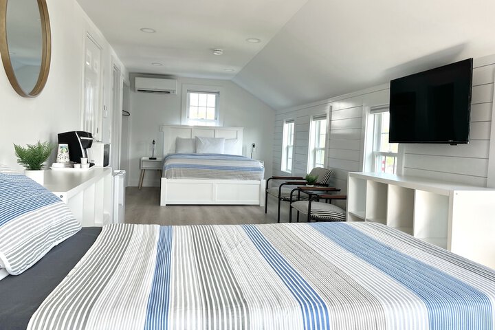 Room 60 of 87