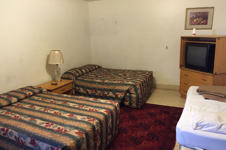 Room 19 of 29