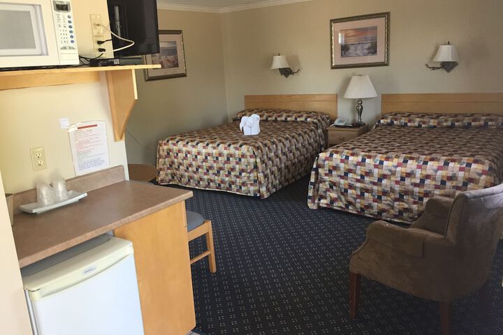 Room 5 of 13