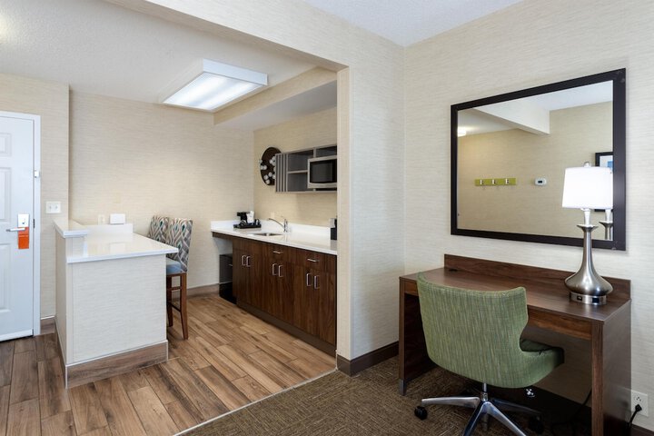 Hampton Inn Buffalo South / I-90