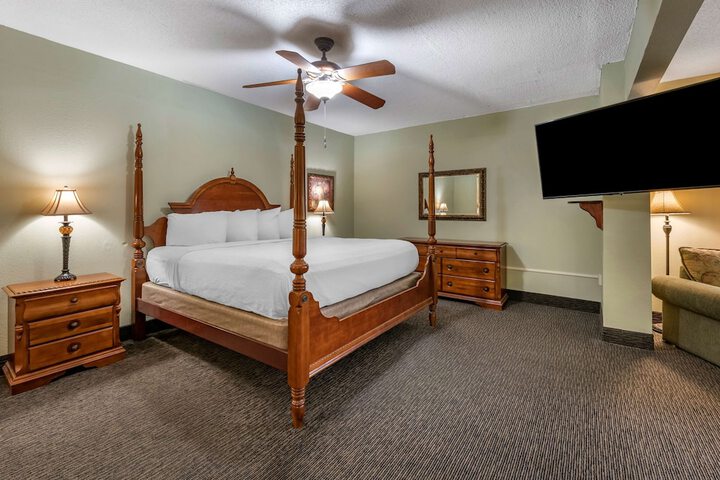 Room 26 of 39