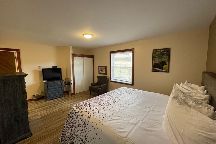 Room 82 of 113