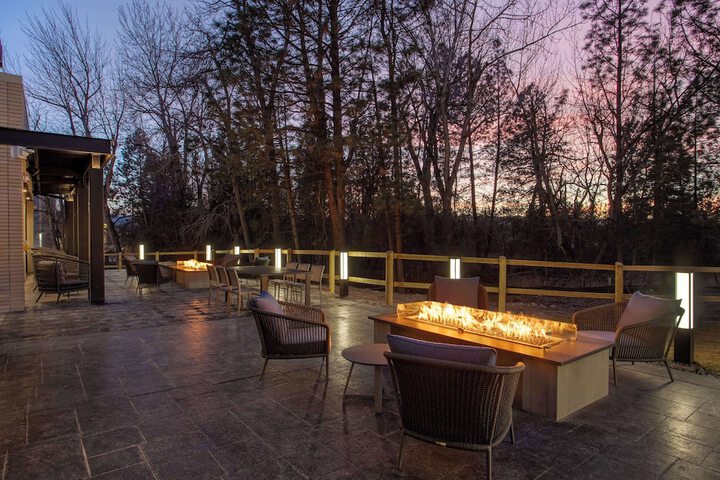 Terrace/Patio 56 of 57