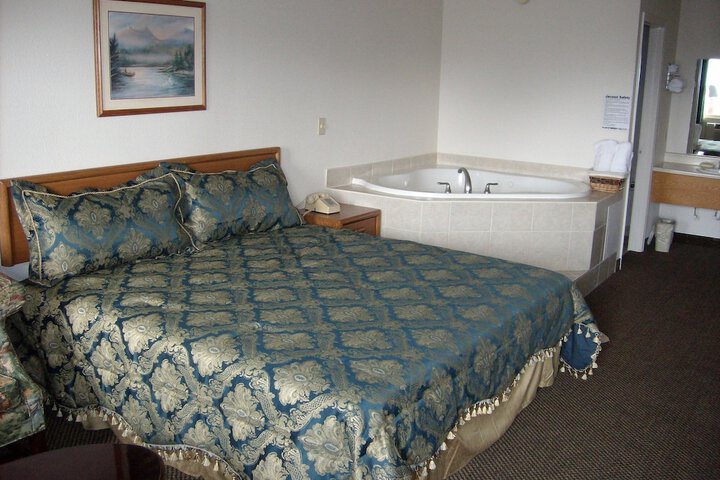 Room 4 of 11
