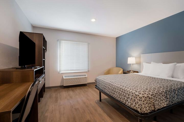 Room 22 of 24