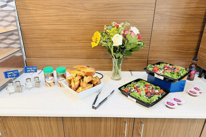 Holiday Inn Express & Suites Interstate 90 by IHG