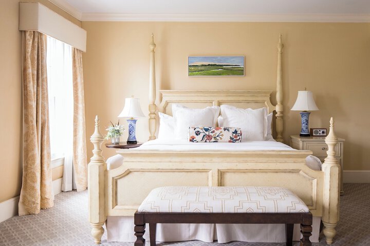 Room 15 of 35