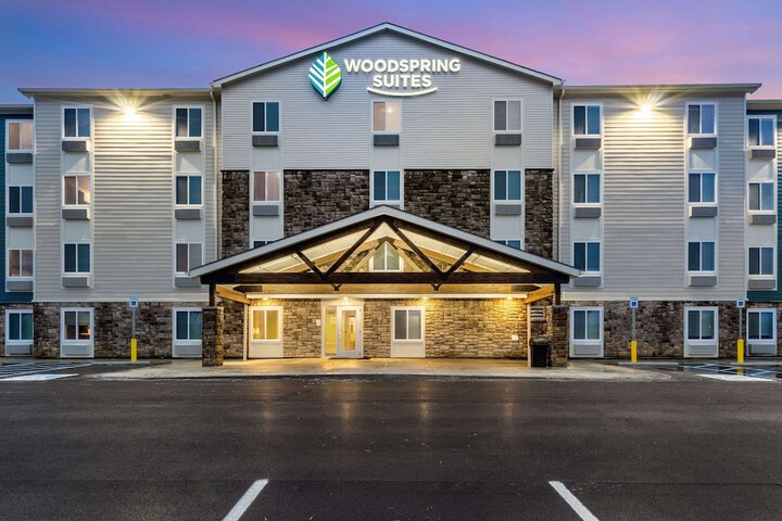 Hotel 5 of 25