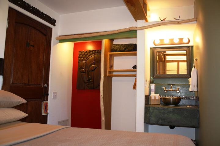 Secret Garden Inn
